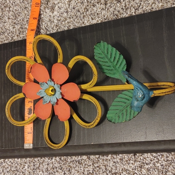 🌸Adorable Metal Bird & Flower Hook🌸 - Picture 4 of 7
